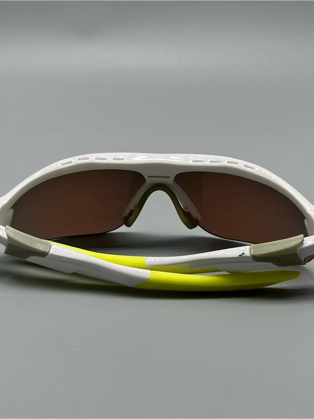 Nike Show X3 E DJ2032 sports sunglasses
